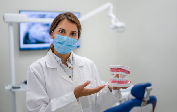 Best Dentist Open Late Near Me  in Three Oaks, FL